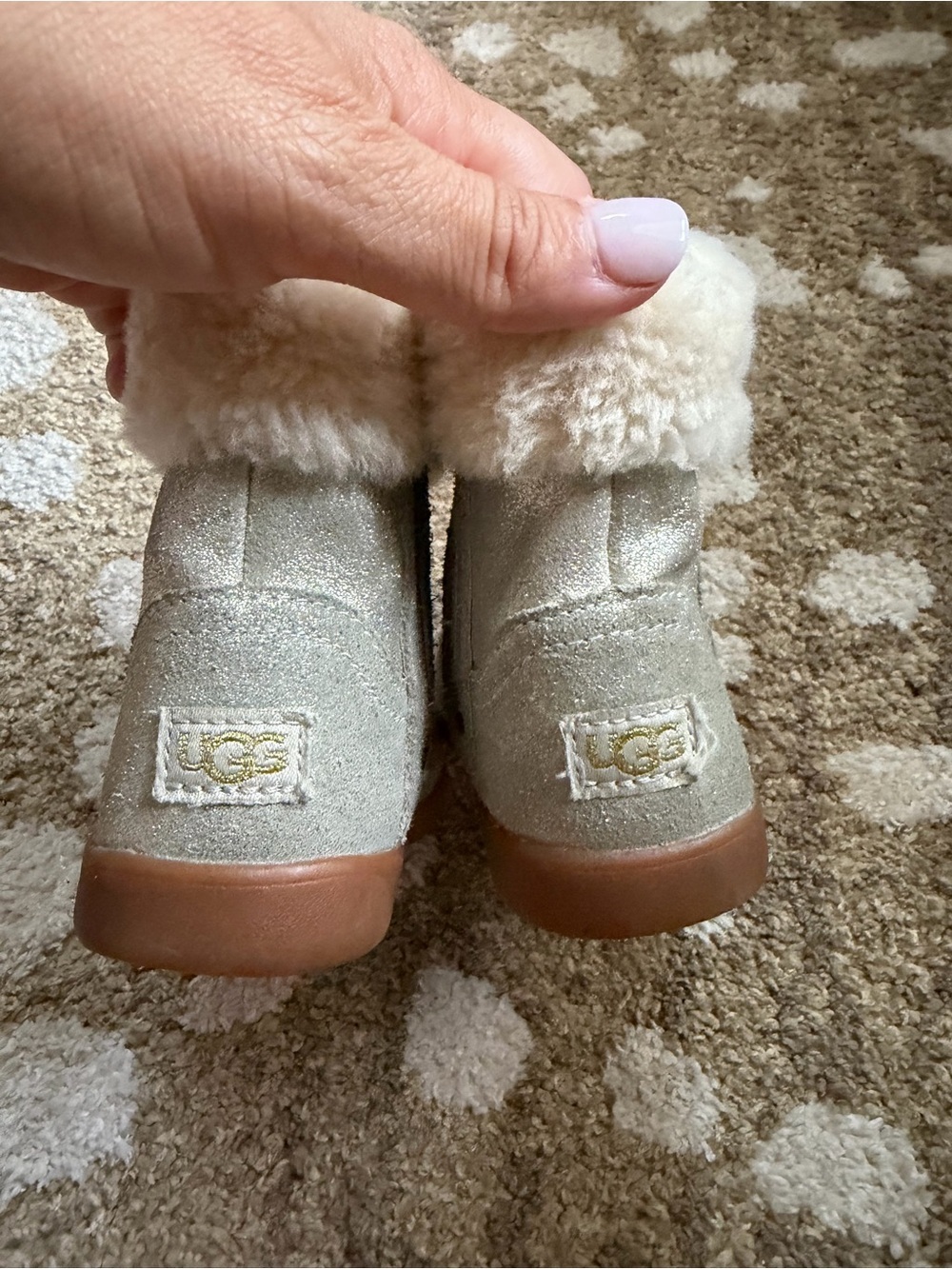 Toddler Ugg Jorie Metallic Boots ⭐️play condition - Picture 4 of 9